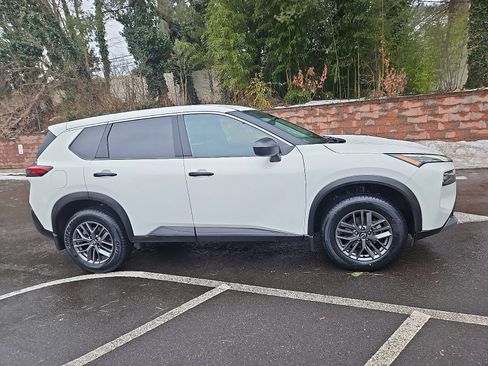 Certified 2023 Nissan Rogue S image 7