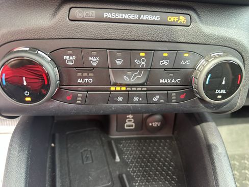 Used 2024 Ford Bronco Sport Outer Banks w/ Tech Package AWD/4WD image 22