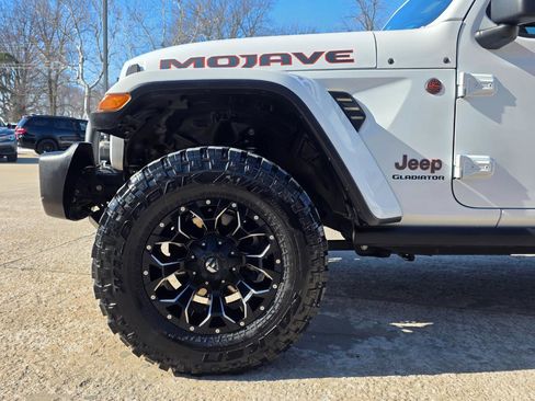 Used 2021 Jeep Gladiator Mojave image 29