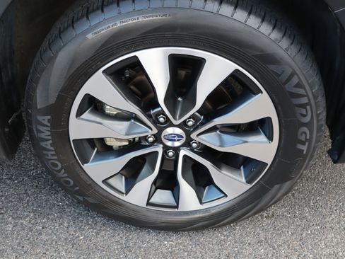 Used 2024 Subaru Outback Limited AWD/4WD image 16