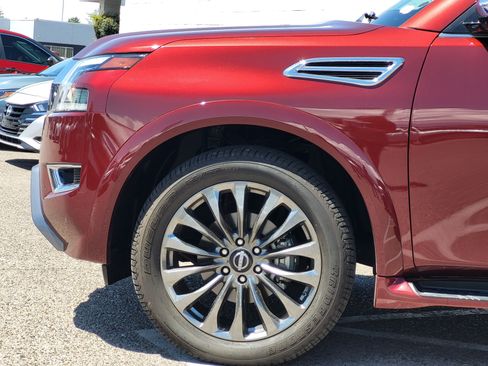 Certified 2023 Nissan Armada Platinum w/ Captain's Chairs Package AWD/4WD image 6