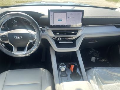 New 2026 Ford Explorer Active w/ Active Comfort Package