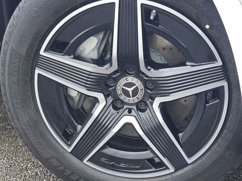 New 2026 Mercedes-Benz GLC 300 4MATIC image 11