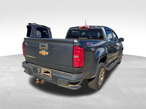 Used 2017 Chevrolet Colorado Z71 AWD/4WD image 10