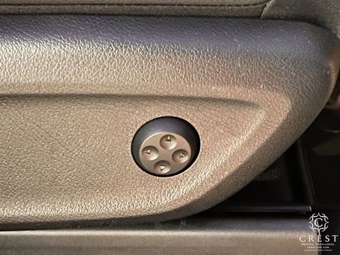 Used 2025 Mercedes-Benz GLE 350 4MATIC image 28