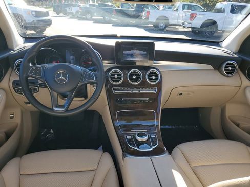 Used 2018 Mercedes-Benz GLC 300 image 10