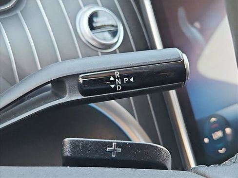 Used 2023 Mercedes-Benz C 300 Sedan image 12