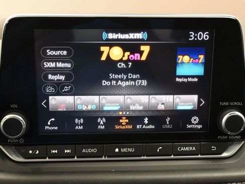 Certified 2023 Nissan Rogue SV AWD/4WD image 16