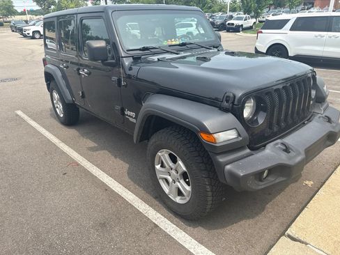 Used 2020 Jeep Wrangler Unlimited Sport S AWD/4WD image 7