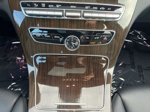 Used 2019 Mercedes-Benz C 300 4MATIC Sedan image 15