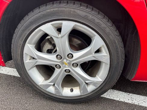 Used 2016 Chevrolet Cruze Premier FWD image 13