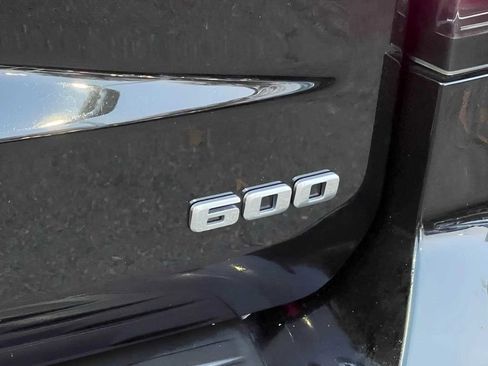 Used 2023 Cadillac Escalade ESV Premium Luxury image 28