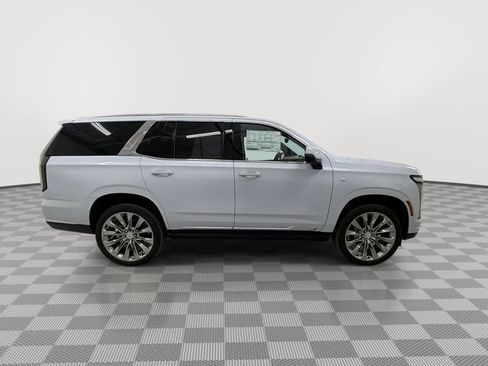 New 2026 Cadillac Escalade Luxury w/ LPO, Radiant Package image 13