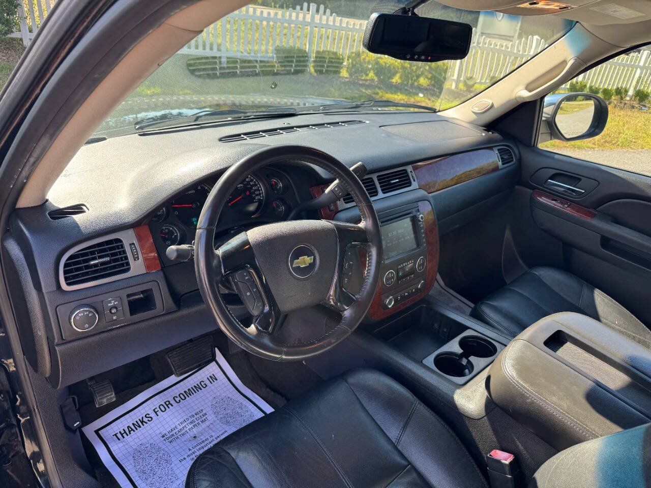Used 2011 Chevrolet Avalanche LT w/ Regional Value Package RWD image 17