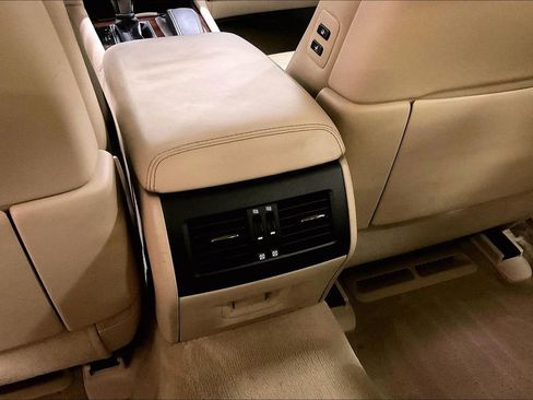 Used 2015 Lexus LS 460 AWD w/ Comfort Package image 34