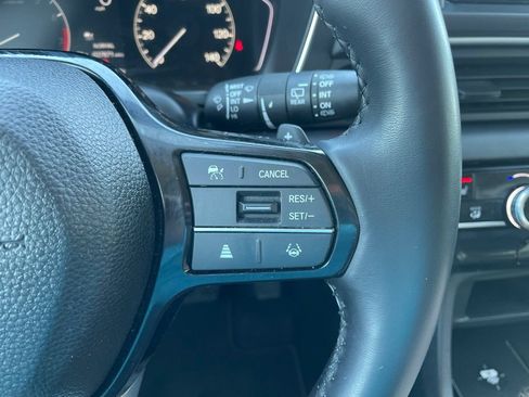 Used 2025 Honda Pilot Touring image 29