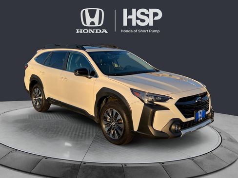 Used 2023 Subaru Outback Limited image 7