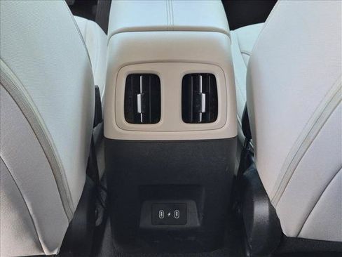 Used 2025 Hyundai Tucson SEL FWD image 17