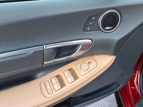 Used 2023 Hyundai Sonata Limited FWD image 16