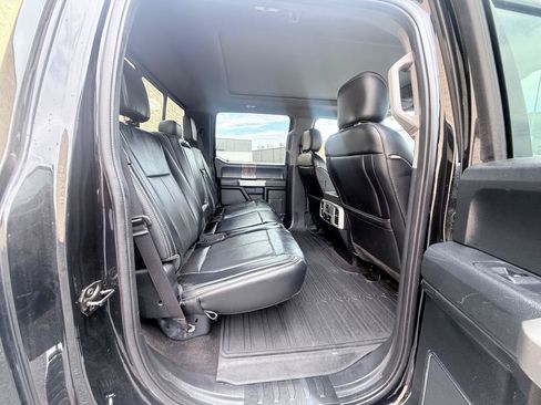 Used 2019 Ford F150 Lariat w/ Equipment Group 502A Luxury AWD/4WD image 12