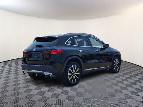 Used 2023 Mercedes-Benz GLA 250 4MATIC image 5