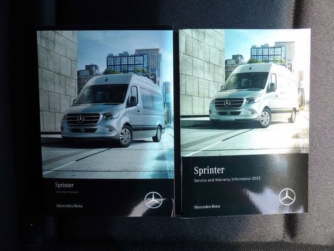 Used 2023 Mercedes-Benz Sprinter 3500 image 34