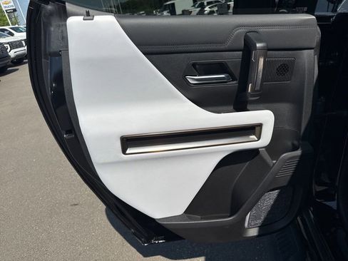 Used 2025 GMC Hummer EV 3X w/ LPO, Dark Essentials Package AWD/4WD image 29