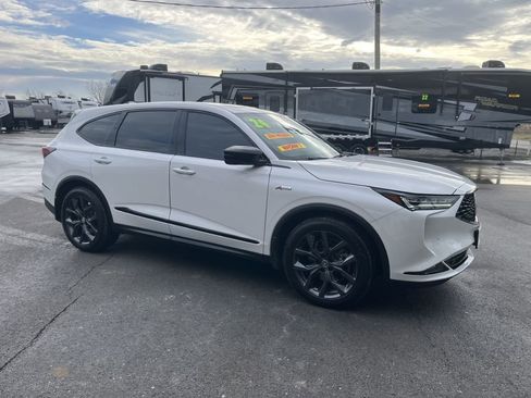 Used 2024 Acura MDX A-Spec image 2