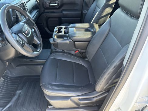 Used 2023 GMC Sierra 2500 Pro w/ Convenience Package image 10