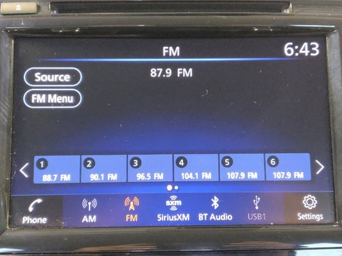 Used 2021 Nissan Murano S FWD image 25