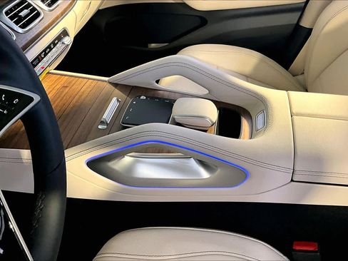 New 2026 Mercedes-Benz GLE 450 4MATIC image 10