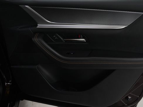 Used 2024 MAZDA CX-90 Plug-In Hybrid w/ Premium Plus image 11