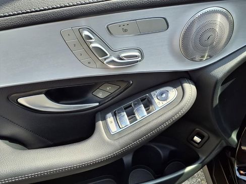 Used 2023 Mercedes-Benz GLC 300 4MATIC Coupe image 18