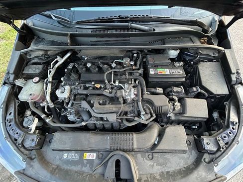 Used 2021 Toyota Corolla SE FWD image 12