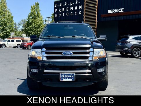 Used 2017 Ford Expedition Limited AWD/4WD image 3