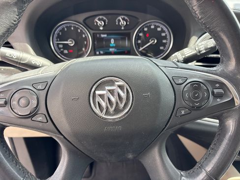 Used 2019 Buick Enclave Essence AWD/4WD image 16