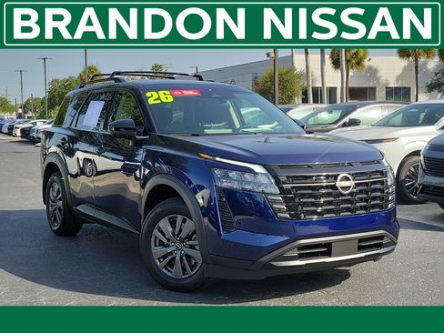 Certified 2026 Nissan Pathfinder SV FWD image 1