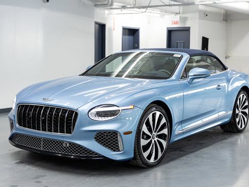 New 2026 Bentley Continental GTC image 2