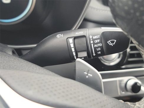 Used 2022 Genesis G70 2.0T w/ Prestige Package image 15