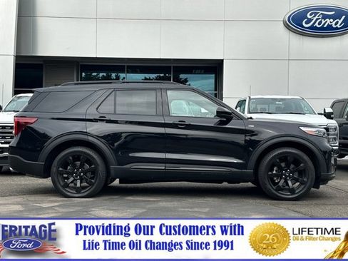Certified 2022 Ford Explorer ST-Line w/ Class IV Trailer Tow Package image 3