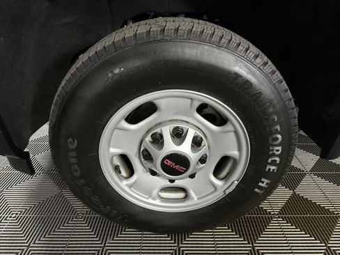 Used 2025 GMC Sierra 2500 Pro image 11