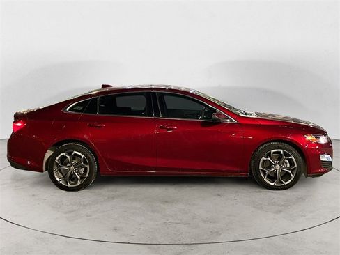 Used 2024 Chevrolet Malibu LT image 6
