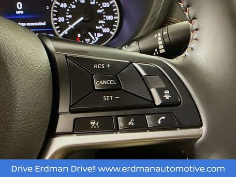 Certified 2025 Nissan Sentra SR w/ Midnight Edition image 13