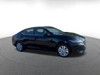 Used 2025 Nissan Sentra S video 2