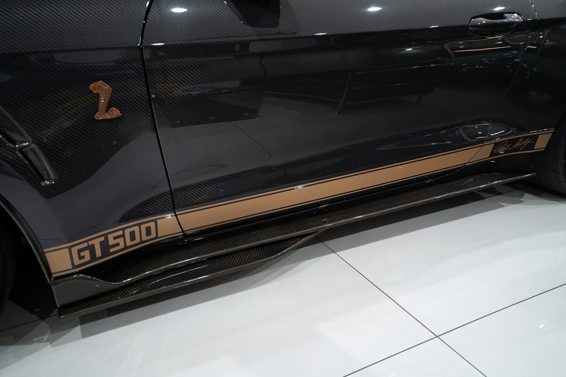 Used 2022 Ford Mustang Shelby GT500 w/ Carbon Fiber Track Pack RWD image 53