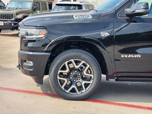 New 2026 RAM 1500 Laramie AWD/4WD image 10
