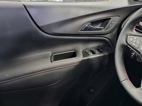 Certified 2024 Chevrolet Equinox RS FWD image 23