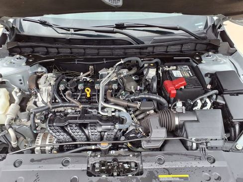 Used 2024 Nissan Altima 2.5 SV FWD image 34
