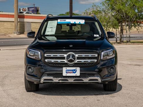 Used 2022 Mercedes-Benz GLB 250 image 3
