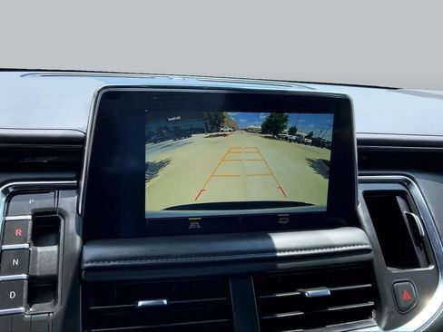 Used 2024 Chevrolet Tahoe Z71 AWD/4WD image 29